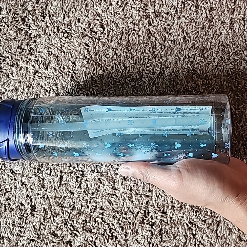 Water bottle - Picture 4 of 5